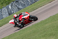 cadwell-park;cadwell-park-photographs;cadwell-trackday-photographs;enduro-digital-images;event-digital-images;eventdigitalimages;peter-wileman-photography;racing-digital-images;trackday-digital-images;trackday-photos