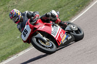 cadwell-park;cadwell-park-photographs;cadwell-trackday-photographs;enduro-digital-images;event-digital-images;eventdigitalimages;peter-wileman-photography;racing-digital-images;trackday-digital-images;trackday-photos