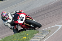 cadwell-park;cadwell-park-photographs;cadwell-trackday-photographs;enduro-digital-images;event-digital-images;eventdigitalimages;peter-wileman-photography;racing-digital-images;trackday-digital-images;trackday-photos