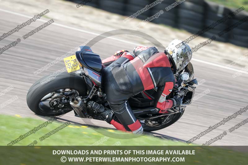 cadwell park;cadwell park photographs;cadwell trackday photographs;enduro digital images;event digital images;eventdigitalimages;peter wileman photography;racing digital images;trackday digital images;trackday photos