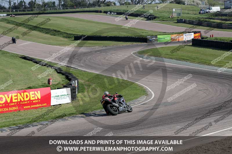 cadwell park;cadwell park photographs;cadwell trackday photographs;enduro digital images;event digital images;eventdigitalimages;peter wileman photography;racing digital images;trackday digital images;trackday photos