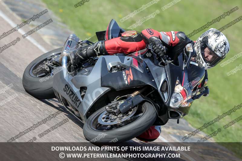 cadwell park;cadwell park photographs;cadwell trackday photographs;enduro digital images;event digital images;eventdigitalimages;peter wileman photography;racing digital images;trackday digital images;trackday photos