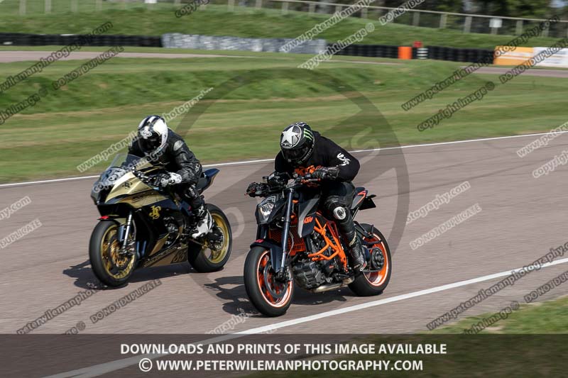cadwell park;cadwell park photographs;cadwell trackday photographs;enduro digital images;event digital images;eventdigitalimages;peter wileman photography;racing digital images;trackday digital images;trackday photos