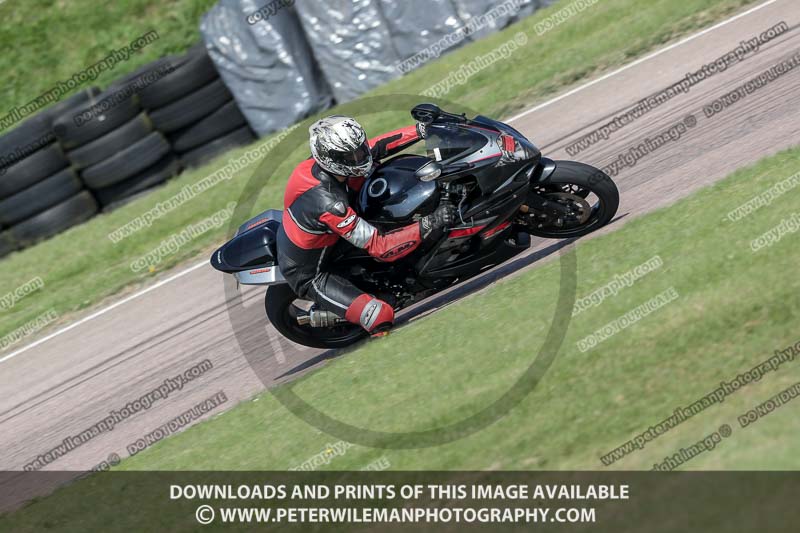 cadwell park;cadwell park photographs;cadwell trackday photographs;enduro digital images;event digital images;eventdigitalimages;peter wileman photography;racing digital images;trackday digital images;trackday photos