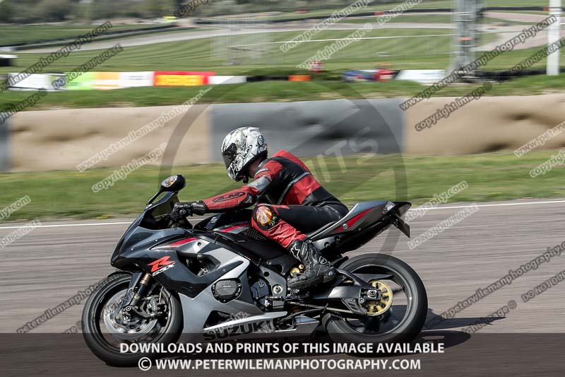 cadwell park;cadwell park photographs;cadwell trackday photographs;enduro digital images;event digital images;eventdigitalimages;peter wileman photography;racing digital images;trackday digital images;trackday photos