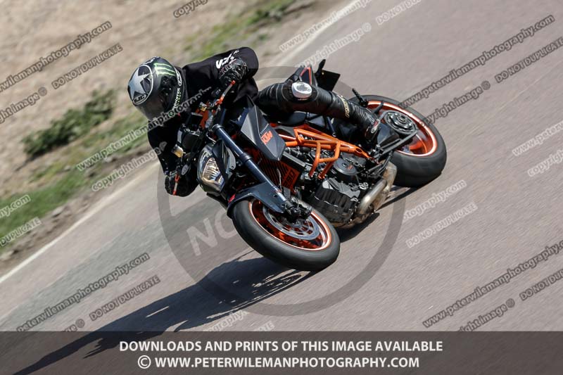 cadwell park;cadwell park photographs;cadwell trackday photographs;enduro digital images;event digital images;eventdigitalimages;peter wileman photography;racing digital images;trackday digital images;trackday photos