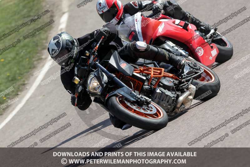 cadwell park;cadwell park photographs;cadwell trackday photographs;enduro digital images;event digital images;eventdigitalimages;peter wileman photography;racing digital images;trackday digital images;trackday photos