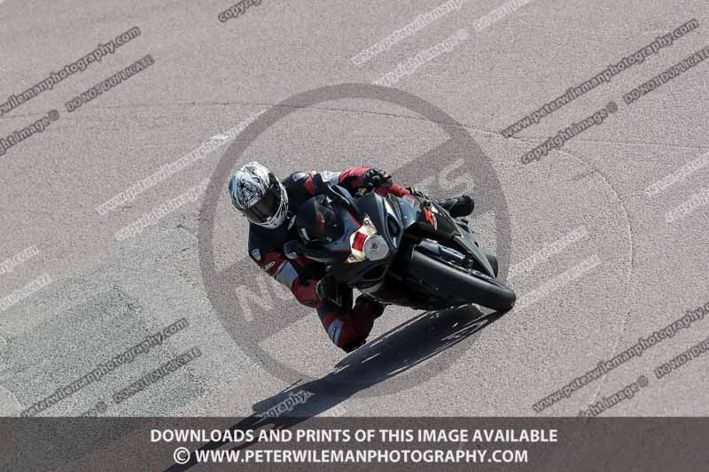 cadwell park;cadwell park photographs;cadwell trackday photographs;enduro digital images;event digital images;eventdigitalimages;peter wileman photography;racing digital images;trackday digital images;trackday photos
