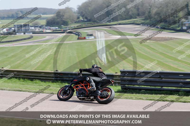 cadwell park;cadwell park photographs;cadwell trackday photographs;enduro digital images;event digital images;eventdigitalimages;peter wileman photography;racing digital images;trackday digital images;trackday photos