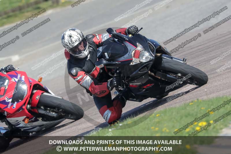 cadwell park;cadwell park photographs;cadwell trackday photographs;enduro digital images;event digital images;eventdigitalimages;peter wileman photography;racing digital images;trackday digital images;trackday photos