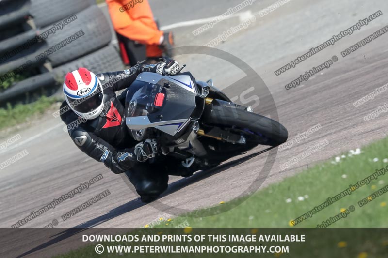 cadwell park;cadwell park photographs;cadwell trackday photographs;enduro digital images;event digital images;eventdigitalimages;peter wileman photography;racing digital images;trackday digital images;trackday photos
