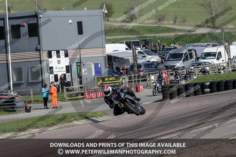 cadwell park;cadwell park photographs;cadwell trackday photographs;enduro digital images;event digital images;eventdigitalimages;peter wileman photography;racing digital images;trackday digital images;trackday photos