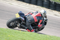 cadwell-park;cadwell-park-photographs;cadwell-trackday-photographs;enduro-digital-images;event-digital-images;eventdigitalimages;peter-wileman-photography;racing-digital-images;trackday-digital-images;trackday-photos