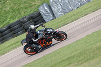 cadwell-park;cadwell-park-photographs;cadwell-trackday-photographs;enduro-digital-images;event-digital-images;eventdigitalimages;peter-wileman-photography;racing-digital-images;trackday-digital-images;trackday-photos