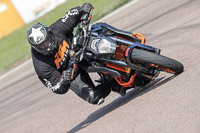 cadwell-park;cadwell-park-photographs;cadwell-trackday-photographs;enduro-digital-images;event-digital-images;eventdigitalimages;peter-wileman-photography;racing-digital-images;trackday-digital-images;trackday-photos
