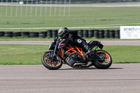 cadwell-park;cadwell-park-photographs;cadwell-trackday-photographs;enduro-digital-images;event-digital-images;eventdigitalimages;peter-wileman-photography;racing-digital-images;trackday-digital-images;trackday-photos