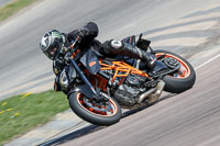 cadwell-park;cadwell-park-photographs;cadwell-trackday-photographs;enduro-digital-images;event-digital-images;eventdigitalimages;peter-wileman-photography;racing-digital-images;trackday-digital-images;trackday-photos