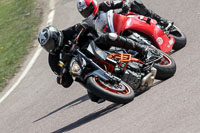 cadwell-park;cadwell-park-photographs;cadwell-trackday-photographs;enduro-digital-images;event-digital-images;eventdigitalimages;peter-wileman-photography;racing-digital-images;trackday-digital-images;trackday-photos