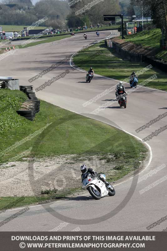 cadwell park;cadwell park photographs;cadwell trackday photographs;enduro digital images;event digital images;eventdigitalimages;peter wileman photography;racing digital images;trackday digital images;trackday photos