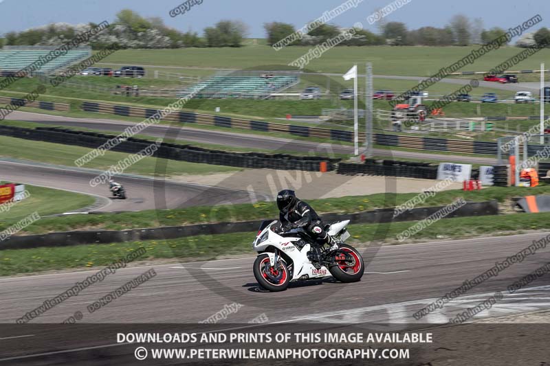 cadwell park;cadwell park photographs;cadwell trackday photographs;enduro digital images;event digital images;eventdigitalimages;peter wileman photography;racing digital images;trackday digital images;trackday photos