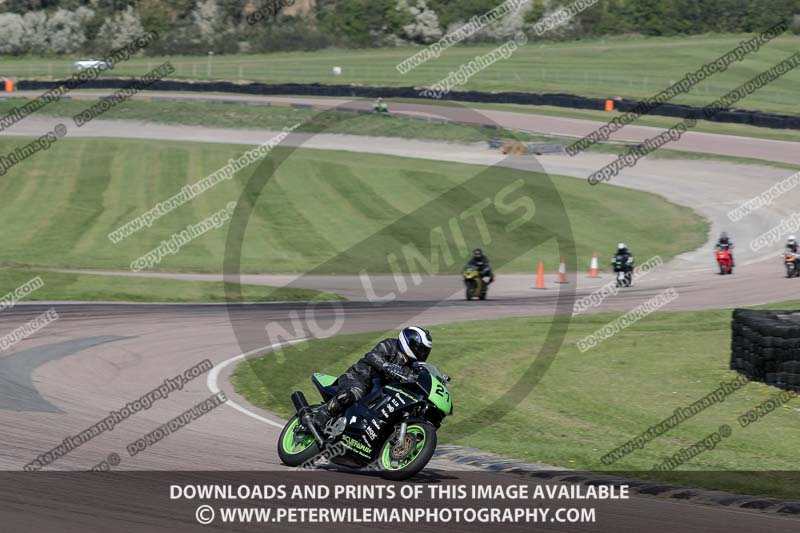 cadwell park;cadwell park photographs;cadwell trackday photographs;enduro digital images;event digital images;eventdigitalimages;peter wileman photography;racing digital images;trackday digital images;trackday photos