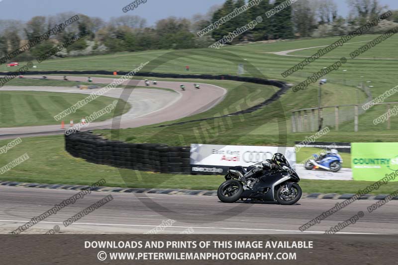 cadwell park;cadwell park photographs;cadwell trackday photographs;enduro digital images;event digital images;eventdigitalimages;peter wileman photography;racing digital images;trackday digital images;trackday photos