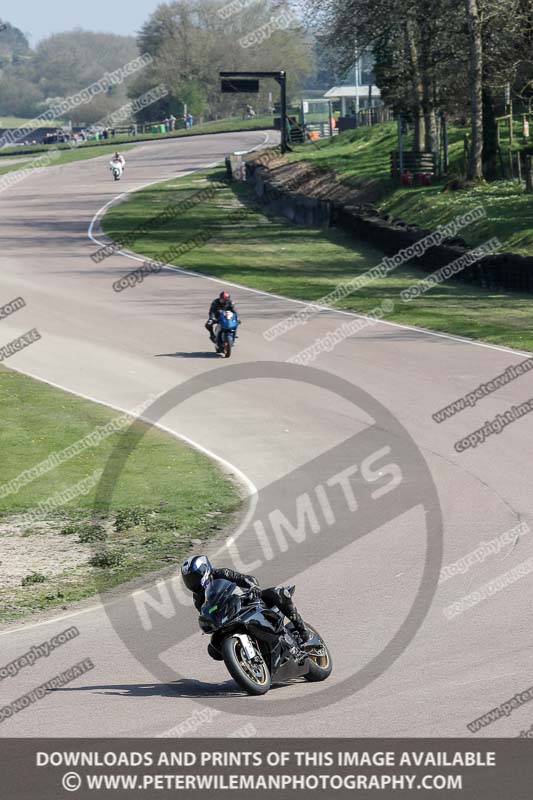 cadwell park;cadwell park photographs;cadwell trackday photographs;enduro digital images;event digital images;eventdigitalimages;peter wileman photography;racing digital images;trackday digital images;trackday photos