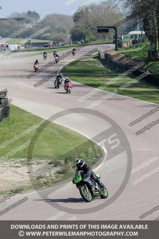 cadwell park;cadwell park photographs;cadwell trackday photographs;enduro digital images;event digital images;eventdigitalimages;peter wileman photography;racing digital images;trackday digital images;trackday photos