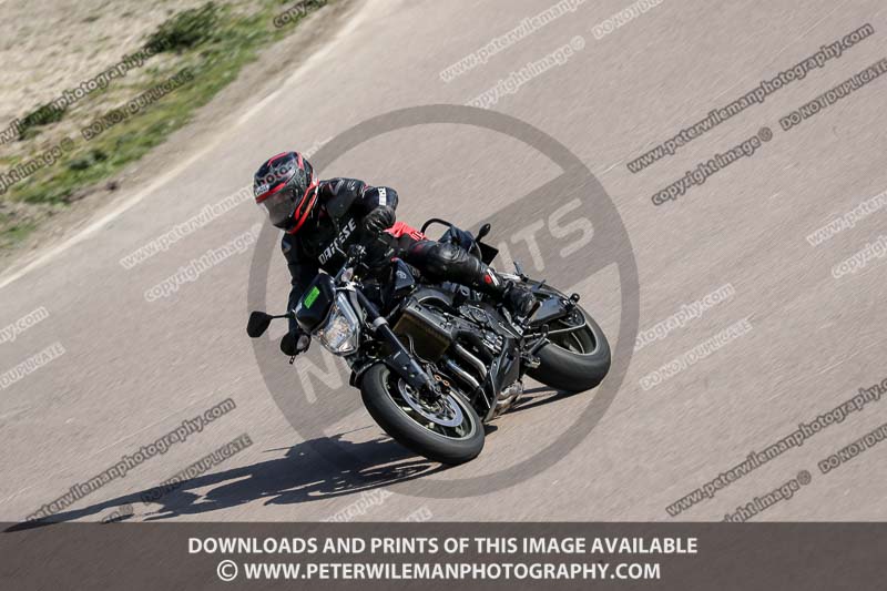 cadwell park;cadwell park photographs;cadwell trackday photographs;enduro digital images;event digital images;eventdigitalimages;peter wileman photography;racing digital images;trackday digital images;trackday photos