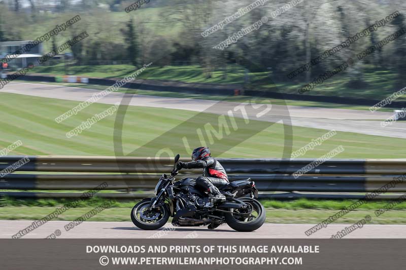 cadwell park;cadwell park photographs;cadwell trackday photographs;enduro digital images;event digital images;eventdigitalimages;peter wileman photography;racing digital images;trackday digital images;trackday photos