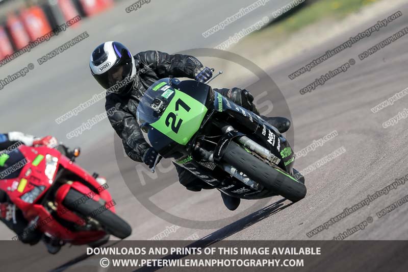 cadwell park;cadwell park photographs;cadwell trackday photographs;enduro digital images;event digital images;eventdigitalimages;peter wileman photography;racing digital images;trackday digital images;trackday photos