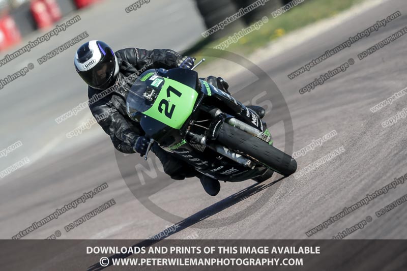 cadwell park;cadwell park photographs;cadwell trackday photographs;enduro digital images;event digital images;eventdigitalimages;peter wileman photography;racing digital images;trackday digital images;trackday photos