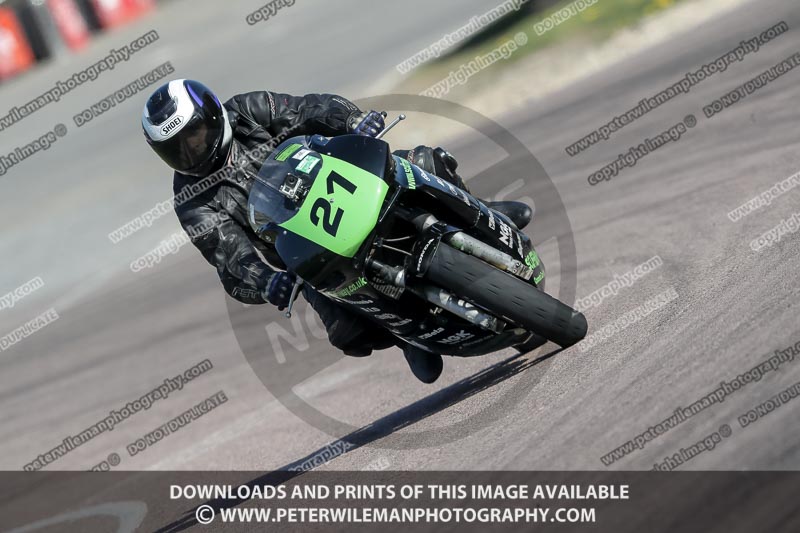cadwell park;cadwell park photographs;cadwell trackday photographs;enduro digital images;event digital images;eventdigitalimages;peter wileman photography;racing digital images;trackday digital images;trackday photos