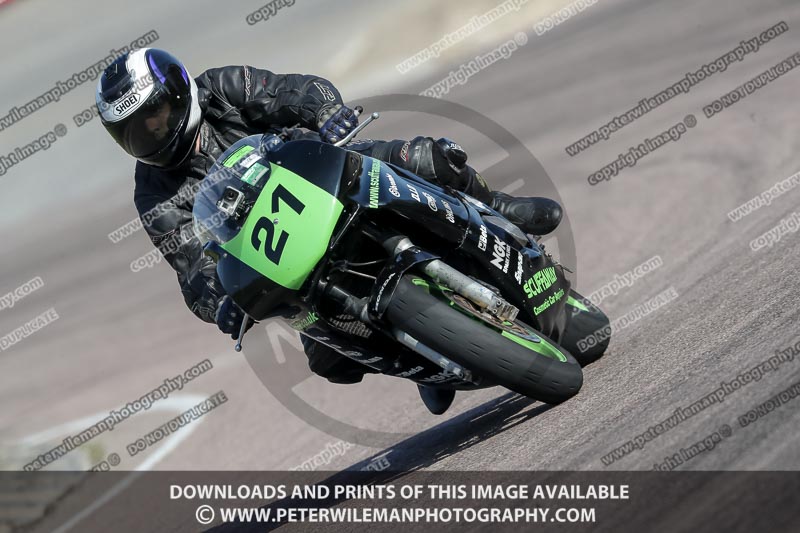cadwell park;cadwell park photographs;cadwell trackday photographs;enduro digital images;event digital images;eventdigitalimages;peter wileman photography;racing digital images;trackday digital images;trackday photos