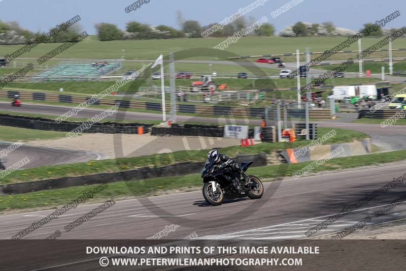 cadwell park;cadwell park photographs;cadwell trackday photographs;enduro digital images;event digital images;eventdigitalimages;peter wileman photography;racing digital images;trackday digital images;trackday photos