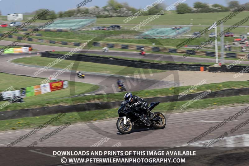 cadwell park;cadwell park photographs;cadwell trackday photographs;enduro digital images;event digital images;eventdigitalimages;peter wileman photography;racing digital images;trackday digital images;trackday photos