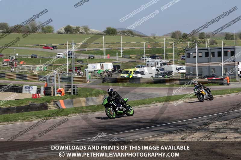 cadwell park;cadwell park photographs;cadwell trackday photographs;enduro digital images;event digital images;eventdigitalimages;peter wileman photography;racing digital images;trackday digital images;trackday photos