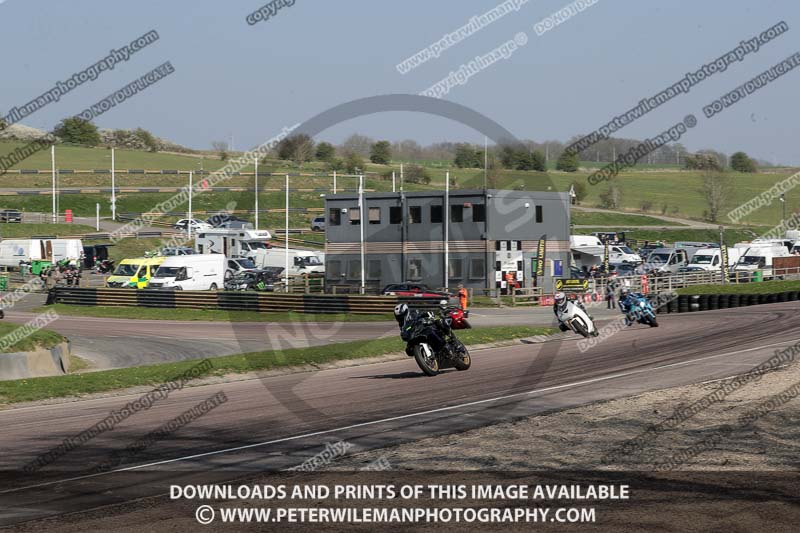 cadwell park;cadwell park photographs;cadwell trackday photographs;enduro digital images;event digital images;eventdigitalimages;peter wileman photography;racing digital images;trackday digital images;trackday photos