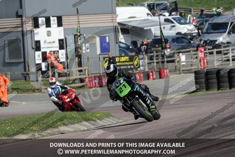 cadwell park;cadwell park photographs;cadwell trackday photographs;enduro digital images;event digital images;eventdigitalimages;peter wileman photography;racing digital images;trackday digital images;trackday photos