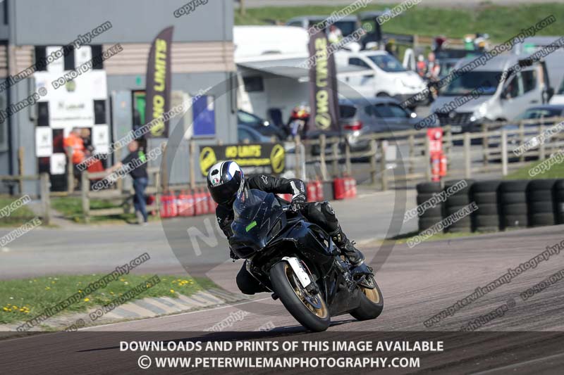 cadwell park;cadwell park photographs;cadwell trackday photographs;enduro digital images;event digital images;eventdigitalimages;peter wileman photography;racing digital images;trackday digital images;trackday photos