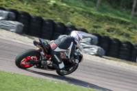 cadwell-park;cadwell-park-photographs;cadwell-trackday-photographs;enduro-digital-images;event-digital-images;eventdigitalimages;peter-wileman-photography;racing-digital-images;trackday-digital-images;trackday-photos