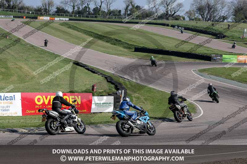 cadwell park;cadwell park photographs;cadwell trackday photographs;enduro digital images;event digital images;eventdigitalimages;peter wileman photography;racing digital images;trackday digital images;trackday photos