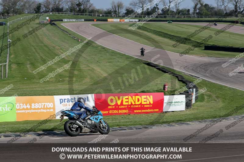 cadwell park;cadwell park photographs;cadwell trackday photographs;enduro digital images;event digital images;eventdigitalimages;peter wileman photography;racing digital images;trackday digital images;trackday photos