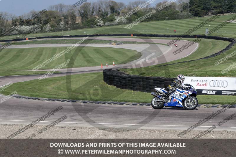 cadwell park;cadwell park photographs;cadwell trackday photographs;enduro digital images;event digital images;eventdigitalimages;peter wileman photography;racing digital images;trackday digital images;trackday photos