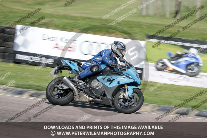cadwell park;cadwell park photographs;cadwell trackday photographs;enduro digital images;event digital images;eventdigitalimages;peter wileman photography;racing digital images;trackday digital images;trackday photos
