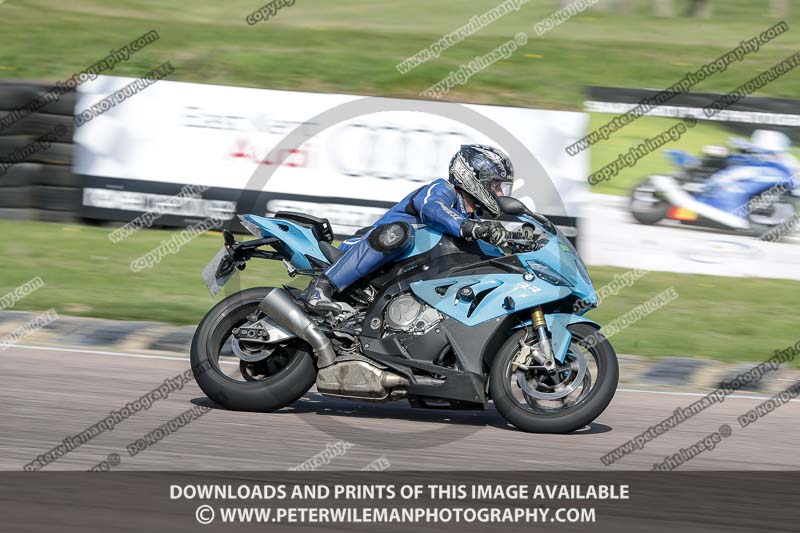 cadwell park;cadwell park photographs;cadwell trackday photographs;enduro digital images;event digital images;eventdigitalimages;peter wileman photography;racing digital images;trackday digital images;trackday photos