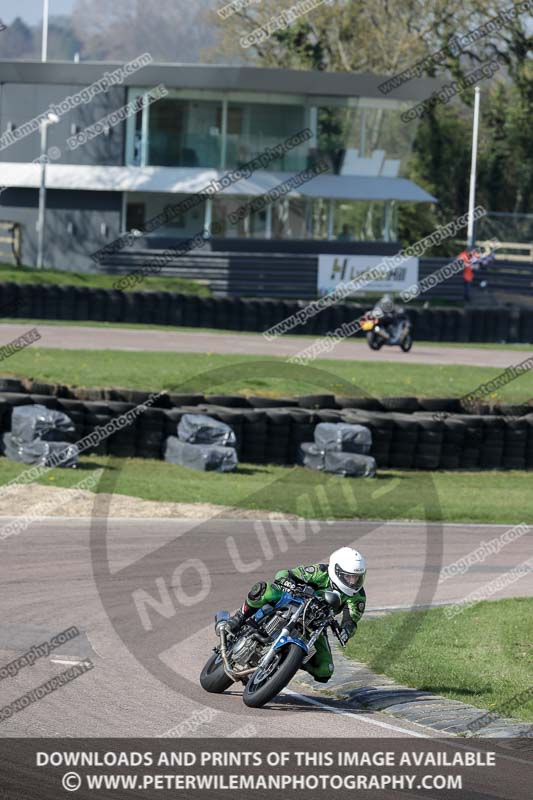 cadwell park;cadwell park photographs;cadwell trackday photographs;enduro digital images;event digital images;eventdigitalimages;peter wileman photography;racing digital images;trackday digital images;trackday photos