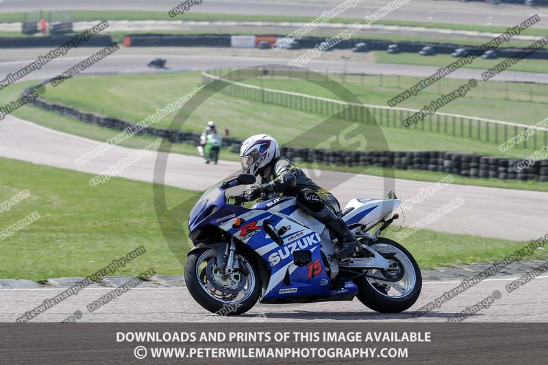 cadwell park;cadwell park photographs;cadwell trackday photographs;enduro digital images;event digital images;eventdigitalimages;peter wileman photography;racing digital images;trackday digital images;trackday photos