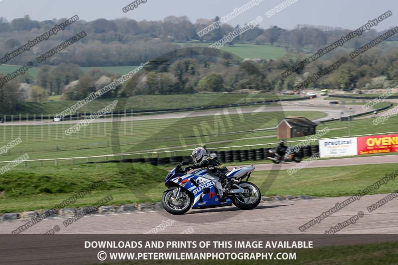 cadwell park;cadwell park photographs;cadwell trackday photographs;enduro digital images;event digital images;eventdigitalimages;peter wileman photography;racing digital images;trackday digital images;trackday photos