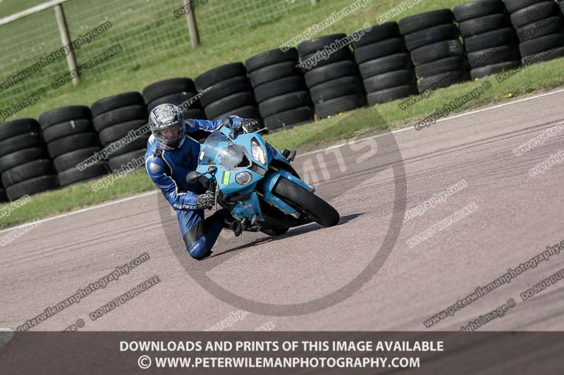 cadwell park;cadwell park photographs;cadwell trackday photographs;enduro digital images;event digital images;eventdigitalimages;peter wileman photography;racing digital images;trackday digital images;trackday photos